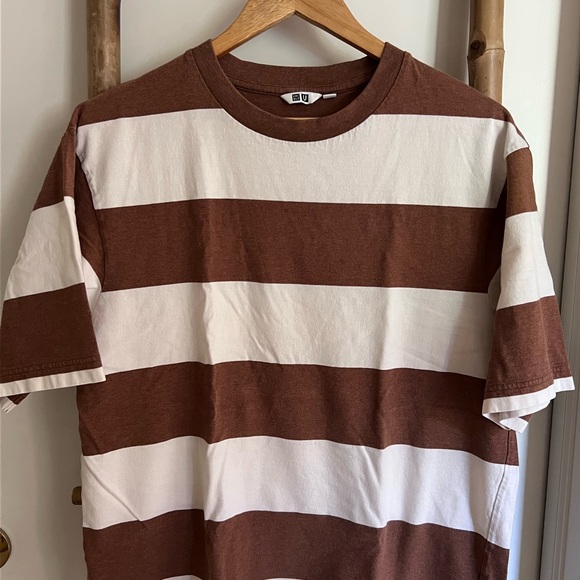 Uniqlo Brown and White Striped Tee - Picture 1 of 6
